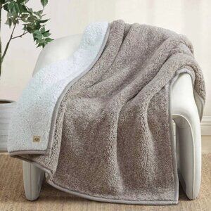 UGG® Classic UGGfluff Throw, 50" x 70" In Fawn